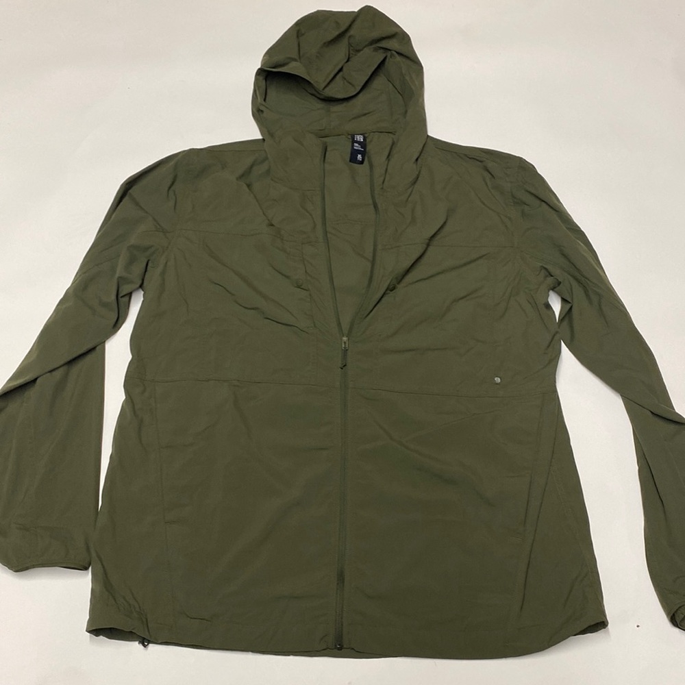 NWOT Mountain Hardware light hooded jacket